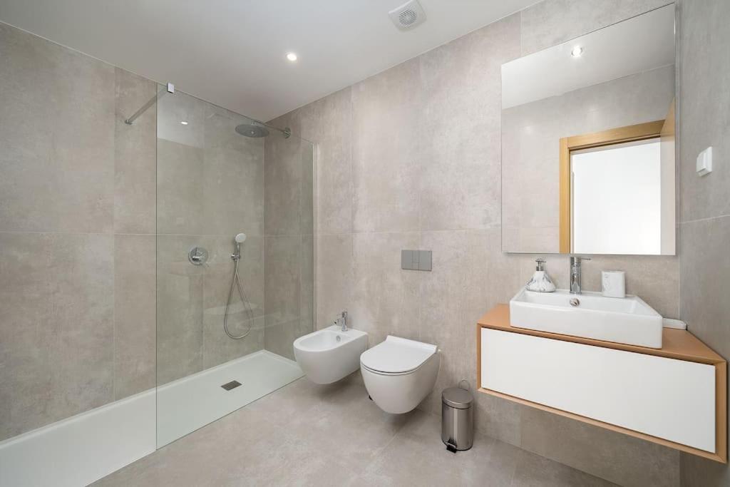 Luxury New 2 Bedroom Built 2022 Lagos