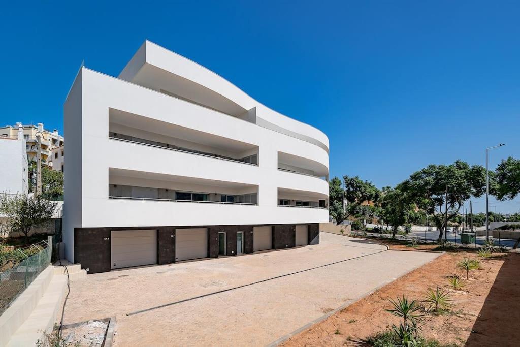 Luxury New 2 Bedroom Built 2022 Apartment