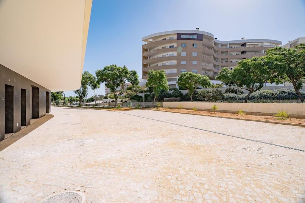 Apartment Luxury New 2 Bedroom Built 2022